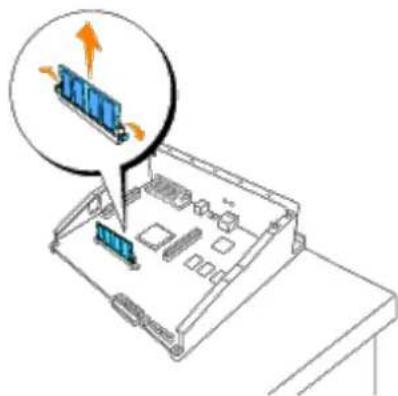 DELL 5100cn - Entfernen der optionalen Speicherkarte - 4