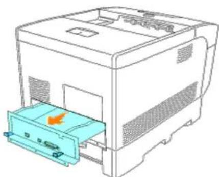 DELL 5100cn - Einsetzen der Multiprotokollkarte - 3