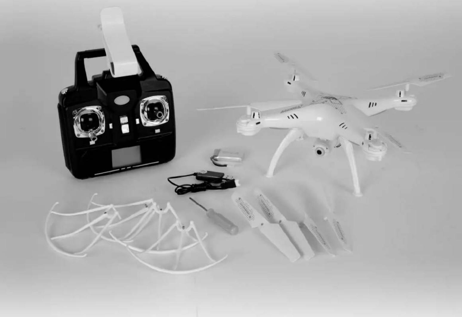 Carson X4 360 Quadcopter FPV - Included Items - 1