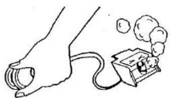 YAMAHA Electone 215D - Caution (To be Read before You Start Playing) - 1