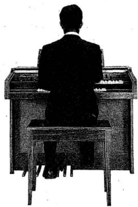 YAMAHA Electone B-4 - Playing the Yamaha Electone - 2
