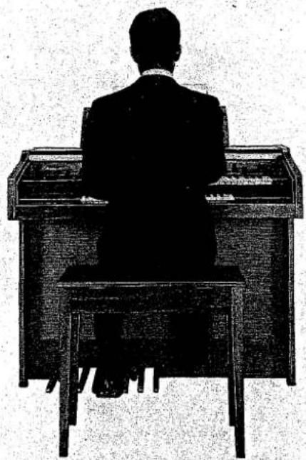 YAMAHA Electone B-4B - Playing the Yamaha Electone - 2