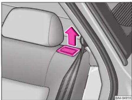 SKODA Octavia Tour (2005) - Rear seat - 1