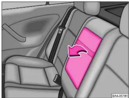 SKODA Octavia Tour (2005) - Front armrest - 1