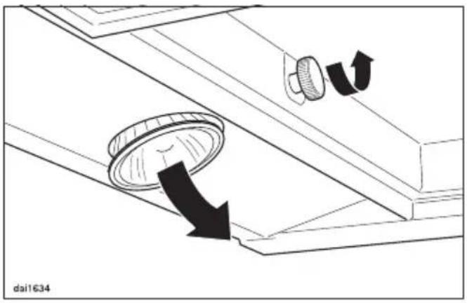 MIELE DA 396-6 Classic - Changing a halogen lamp - 1