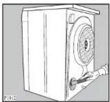ELECTROLUX EDC5349 - Reinigung des hinteren Sauggitters - 1