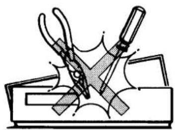 SANYO VHR-7700 - OPERATING PRECAUTIONS - 1