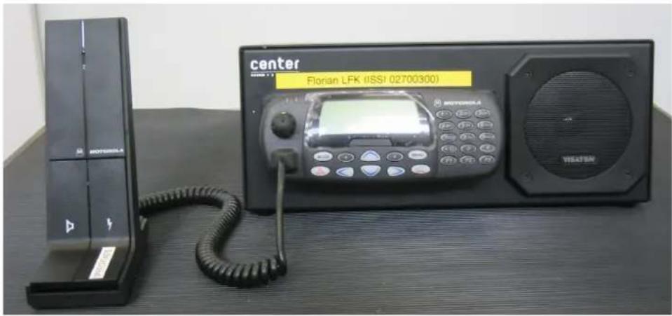 MOTOROLA MTH800 - Fixstation im Pultgehäuse - 1
