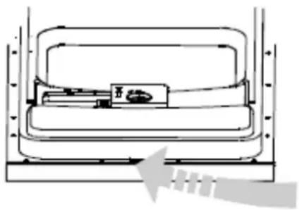 Exquisit EGSP 1312 E-B - Reinigen der Tür - 1