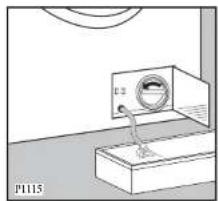 ZANUSSI ZE 16 - Reinigung der Laugenpumpe - 2