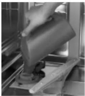 WHIRLPOOL ADG 150 WS - Vorsicht: Nur Regeneriersalz für Haushaltsgeschirrspülmaschinen verwenden! - 1