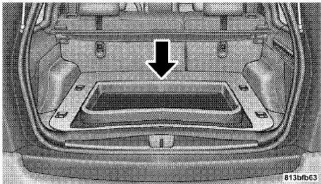 JEEP Grand Cherokee SRT (2008) - Cargo Load Floor - 1