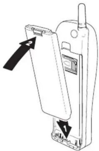 PANASONIC GD70 - Fitting/Removing the Battery - 1