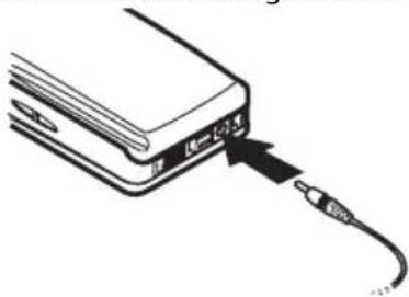 NOKIA 6210 - Laden des Akkus - 1