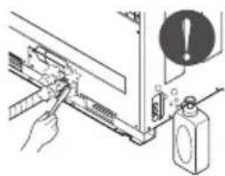 LG ARNU07GB1G1 - Bei Reinigung oder Wartung des Gerätes die Hauptstromversorgung abschalten. - 3