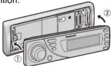 PANASONIC CQ-C8403 - Einsetzen - 1