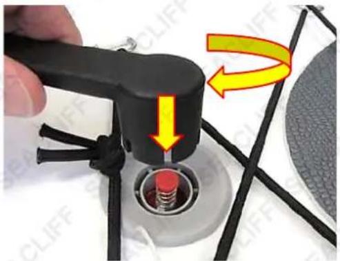 Seacliff ECX300 - Valve Tightening - 1