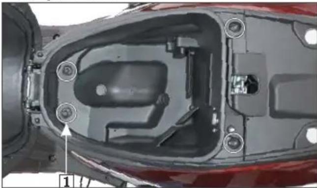 HERO Destini 125 Xtec (2022) - Center compartment Removal - 1