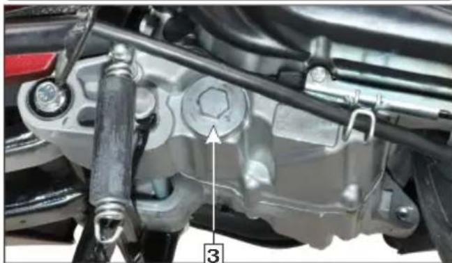 HERO Destini 125 Xtec (2022) - Engine oil replacement/ Oil strainer cleaning - 2
