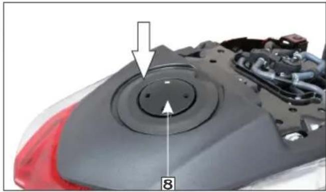 HERO Destini 125 Xtec (2022) - Body cover Removal - 5