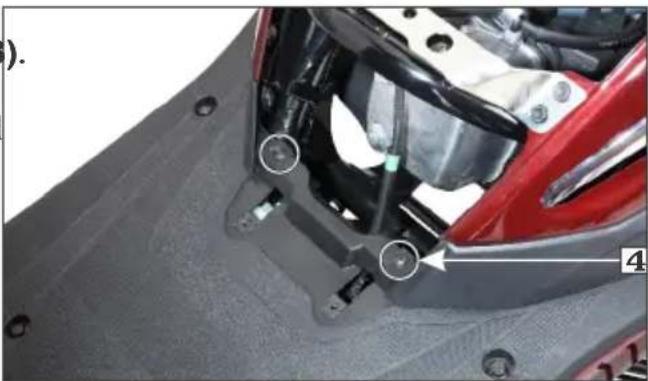 HERO Destini 125 Xtec (2022) - Body cover Removal - 3