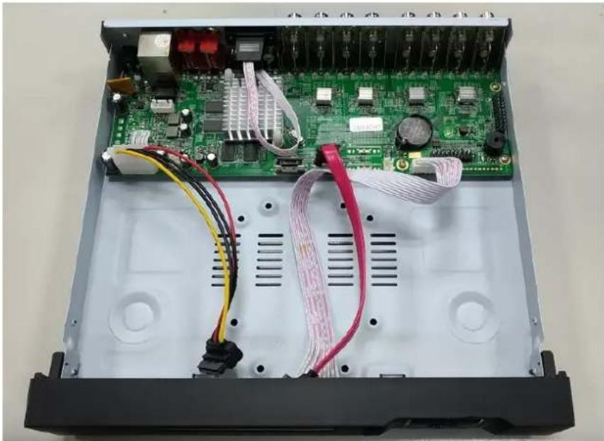 Planet HDVR-1635 - Installing Hard Disk - 1