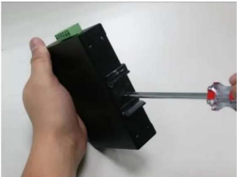 Planet IGS-6329-8UP2S2X - DIN-rail Mounting - 2