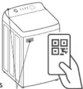 Diagram showing a hand holding a QR code payment device with a printer case and label 'S'