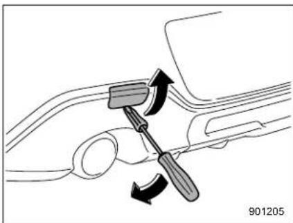 SUBARU BRZ Premium (2025) - Rear towing hook: - 4