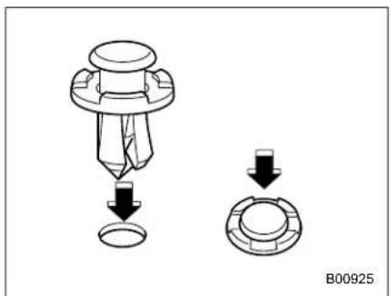 SUBARU BRZ Premium (2025) - ▼ Removing clips - 6
