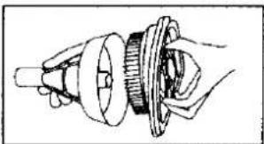 PANASONIC MC-5010 - Maintaining the filter - 3