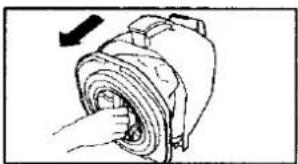 PANASONIC MC-5010 - Maintaining the filter - 2
