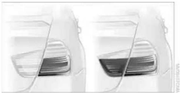 BMW M3 Sedan (2009) - Brake force display - 1
