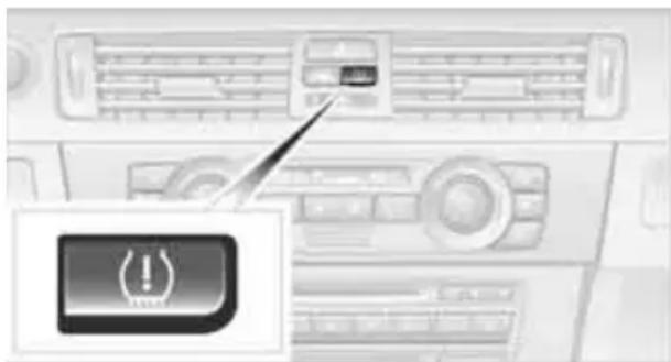 BMW M3 Sedan (2009) - Using the button in the center console - 1