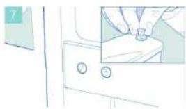 KELVINATOR KI255BFS - Reversing the Door - 7
