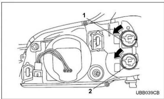 SUBARU Baja (2005) - ■ Front turn signal light, parking light and side marker light - 2