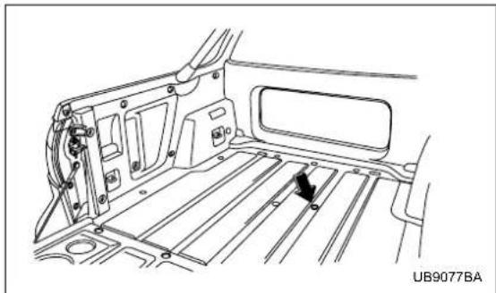 SUBARU Baja (2005) - CAUTION - 1