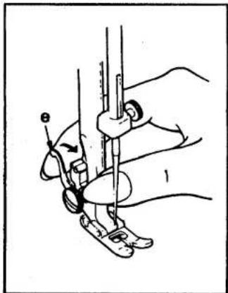 SINGER 1309 - Attaching the seam guide - 3