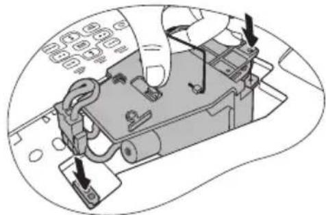 BENQ MP782 ST - Replacing the lamp - 8