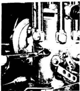 Perkins T6.354MGT - BLEEDING THE FUEL SYSTEM - 7
