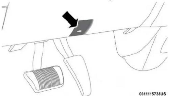 DODGE Chassis 5500 (2018) - To Open The Hood - 1