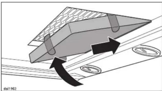 MIELE DA 398-7 Classic - How to install/replace a charcoal filter - 1
