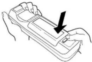 HITACHI CP-X385W - Close the battery cover - 1