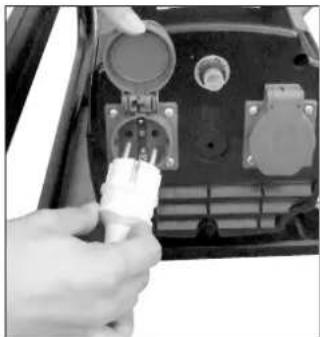 HITACHI E24SC - STOPPING THE GENERATOR - 1