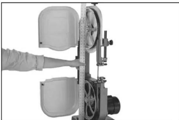 Grizzly G0555P - Checking Wheel Alignment - 1