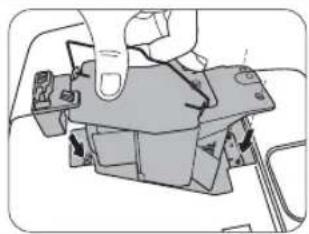 BENQ HT1085ST - Replacing the lamp - 8