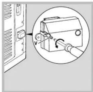 INDESIT KN3C76A(W)/FR S - Anschluss des Stromkabels - 2
