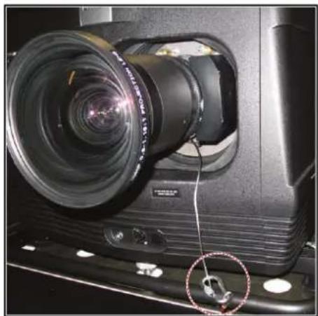 Barco R9829997 - How to install on HDX, UDX and UDM projectors - 2