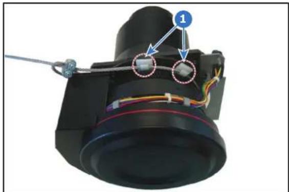 Barco R9829997 - How to mount the cable - 1