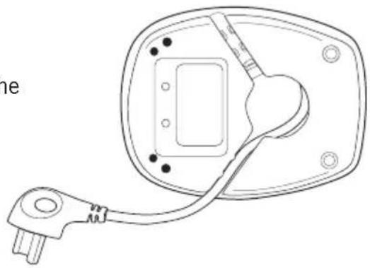 SUNBEAM KE1600 - Cord storage cavity - 1
